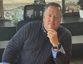 Alan Handley - Headshort 101525